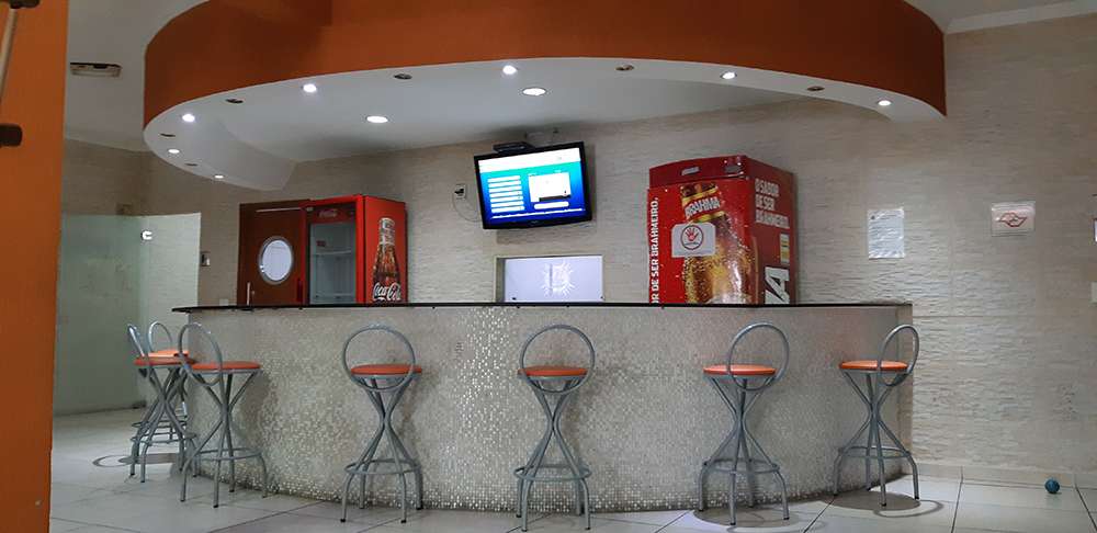 8 bar tematico
